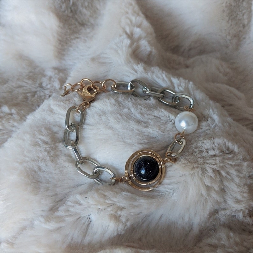 Mixed Metal Chain Bracelet with Black Stone and Pearl